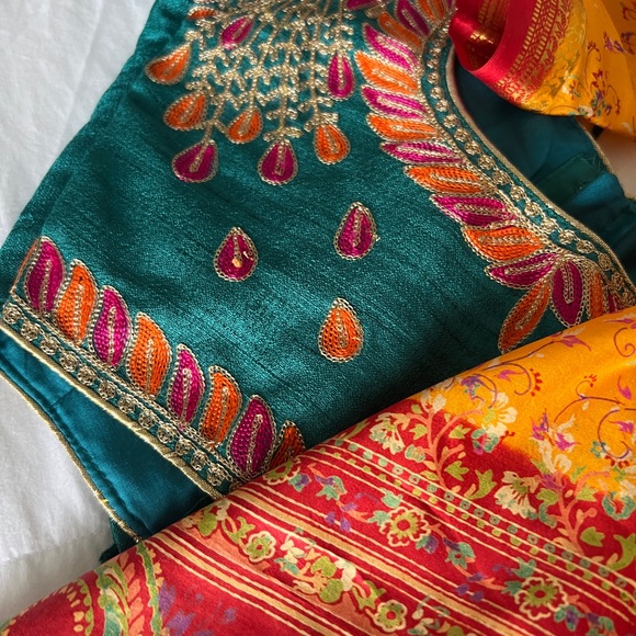 Custom handmade beaded Indian wedding guest outfit - Picture 5 of 10